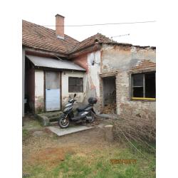 2509 Esztergom, Kassai utca 28