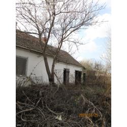 2885 Bakonybánk, Kossuth Lajos utca 26.