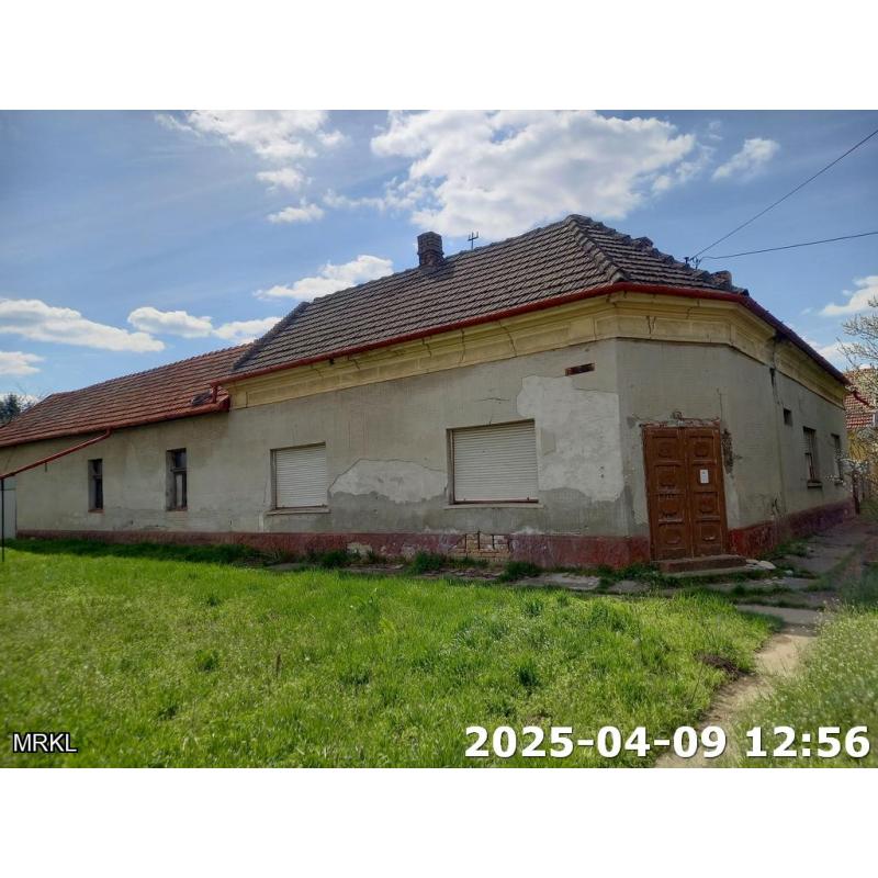 5920 Csorvás, Hunyadi utca 9.