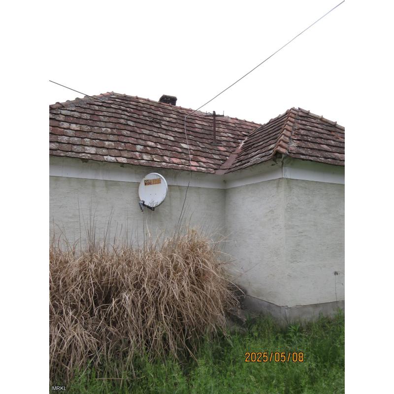 8557 Bakonyszentiván, Béke utca 8.
