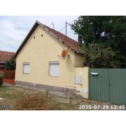 5742 Elek, Pöltenberg utca 54
