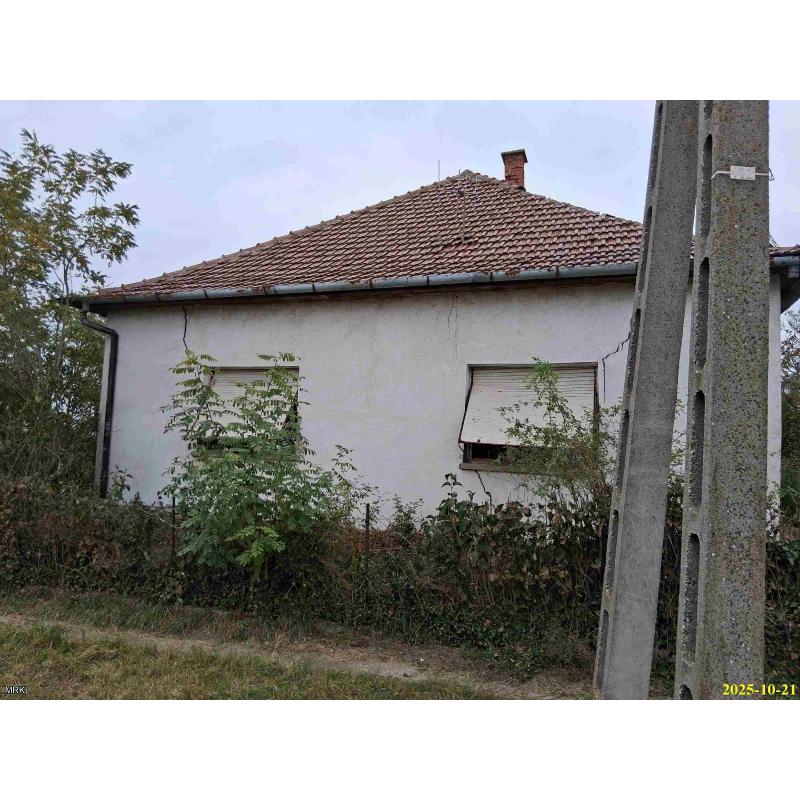 4171 Sárrétudvari, Bercsényi utca 61.