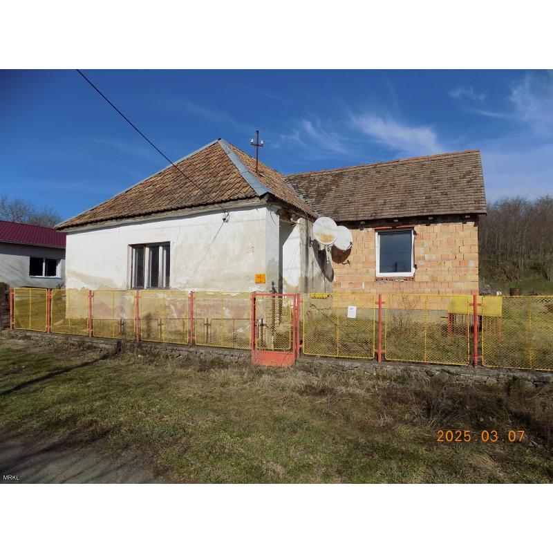 7725 Szebény, Szent István utca 32