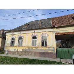6239 Császártöltés, Kossuth Lajos utca 155.