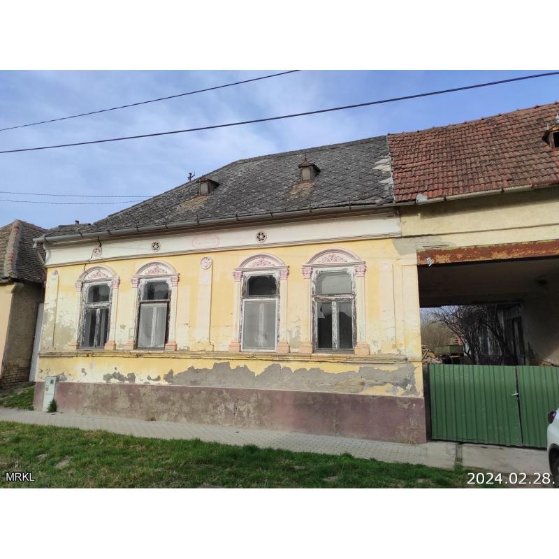 6239 Császártöltés, Kossuth Lajos utca 155.
