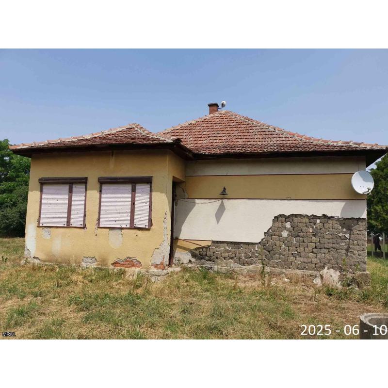 4172 Biharnagybajom, Bajcsy-Zs. utca 14/A