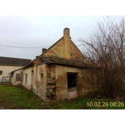 8492 Kerta, Dózsa György utca 30.