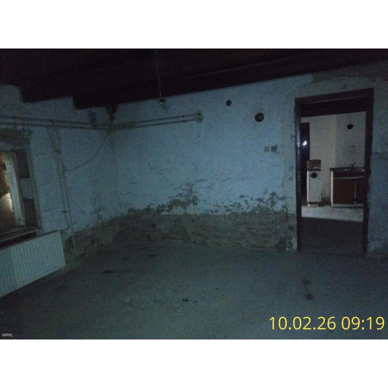 8492 Kerta, Dózsa György utca 30.