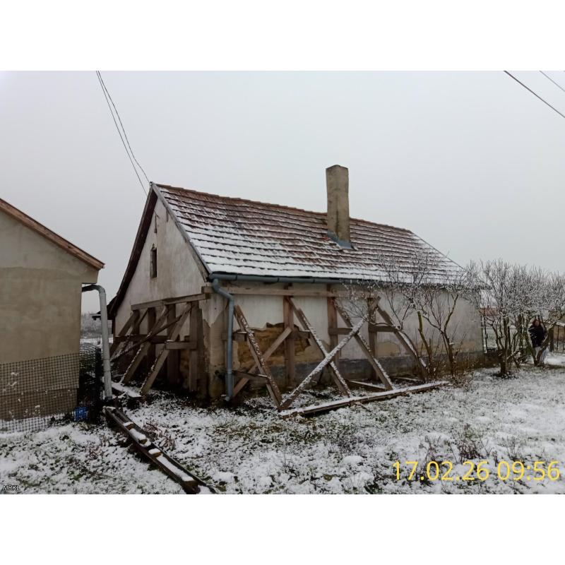 8122 Csősz, Petőfi Sándor utca 39.