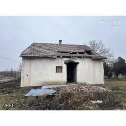 3360 Heves, Cseplye utca 7.