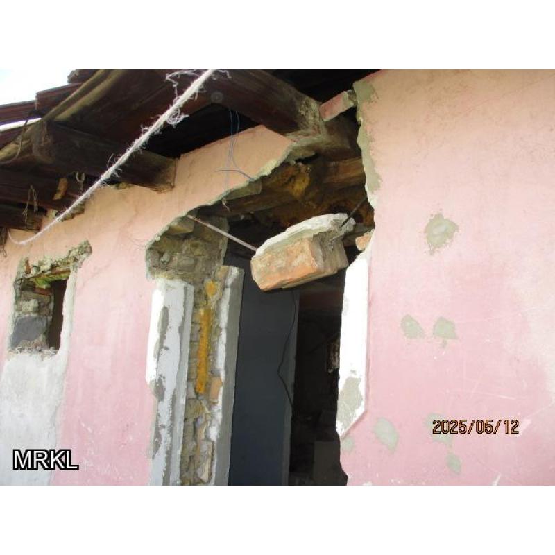 3800 Szikszó, Dolhai utca 2