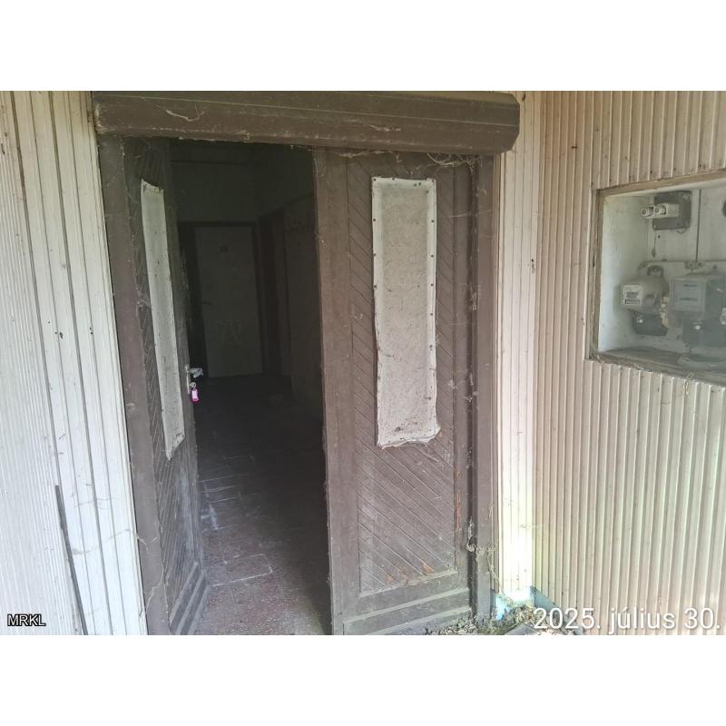 3388 Poroszló, Arany János utca 2.