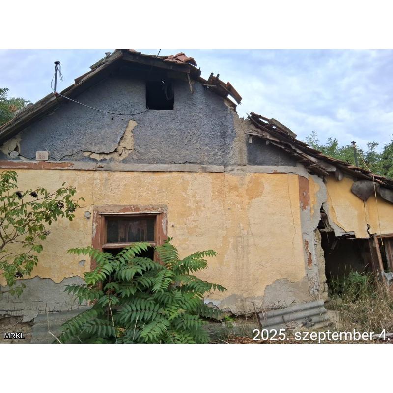 3450 Mezőcsát, Dobó utca 18