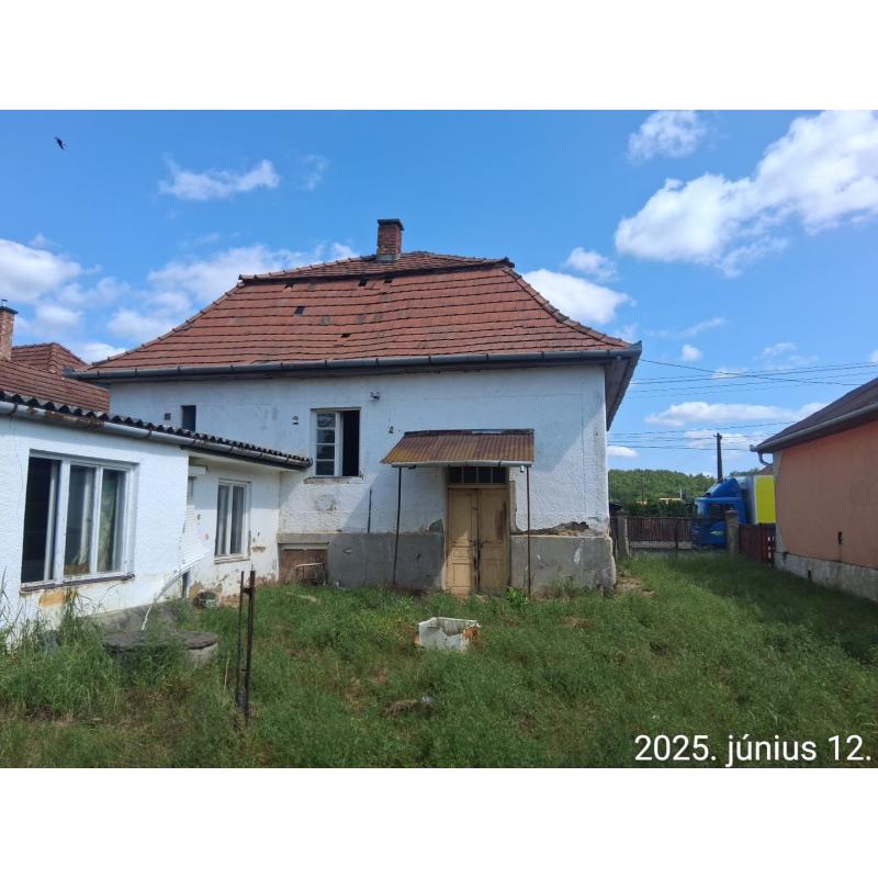 3250 Pétervására, Petőfi Sándor út 46.