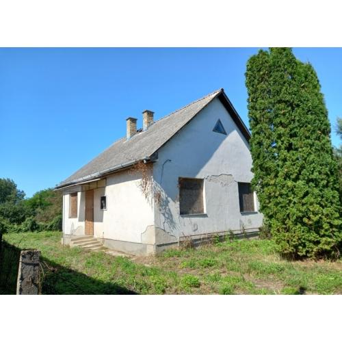 4492 Dombrád, Táncsics út 1/B.