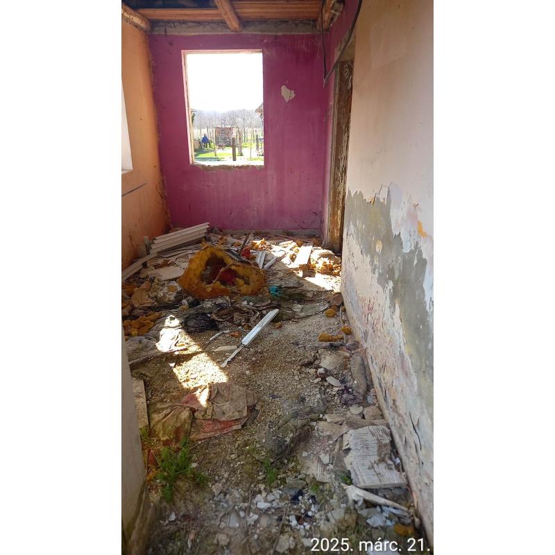 8716 Mesztegnyő, Béke utca 33.