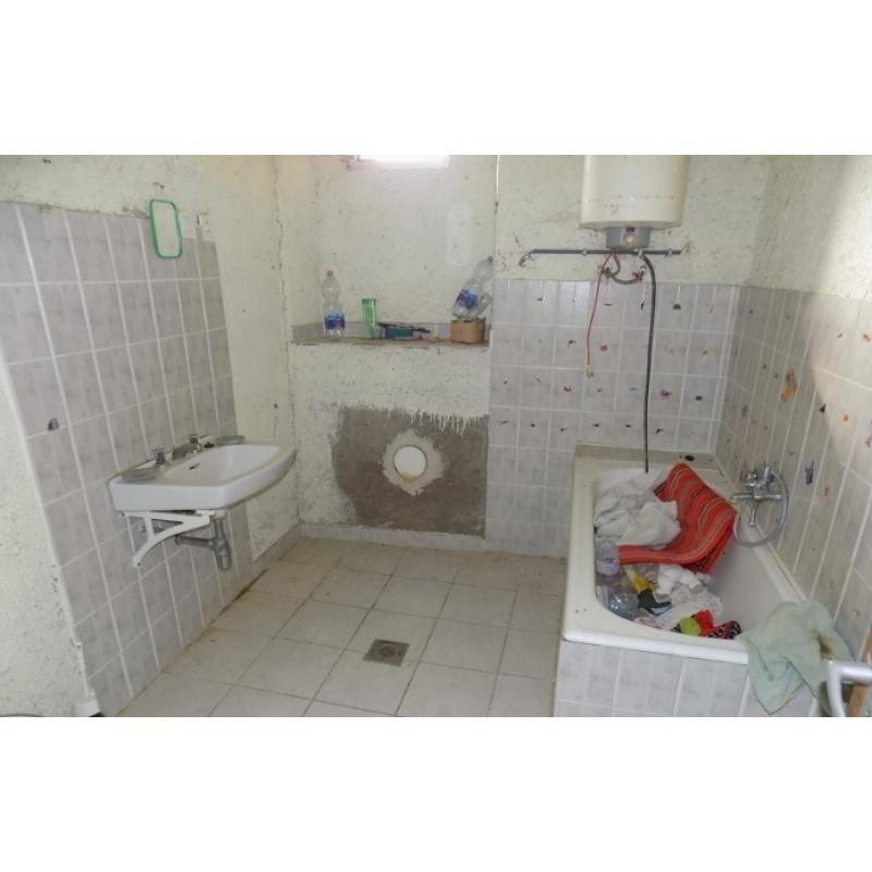 7343 Nagyhajmás, Fő utca 183.