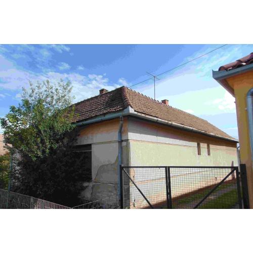 7253 Szabadi, Kossuth Lajos utca 40.