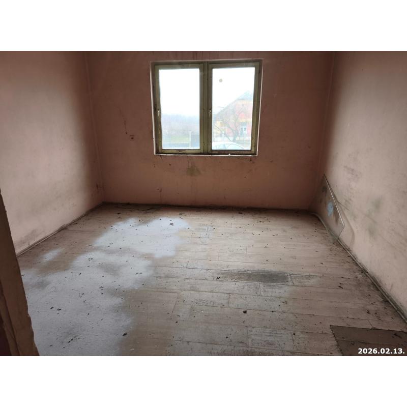 4495 Döge, Szőlőskert út 49.