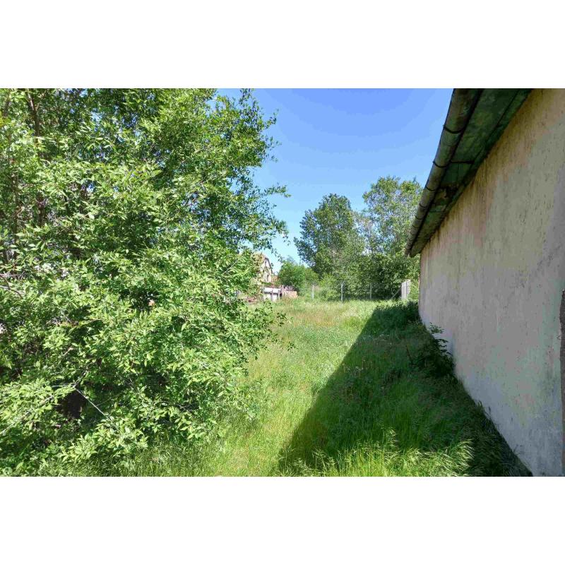 4242 Hajdúhadház, Vénkert utca 75.