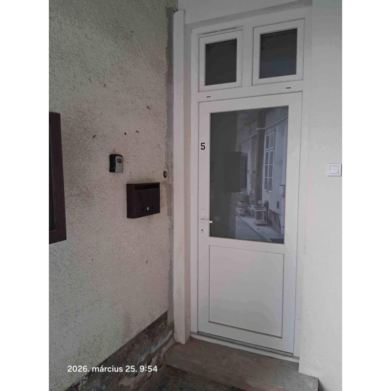 1123 Budapest, Táltos utca 11. fszt. 5.