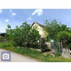 8152 Kőszárhegy, Szabadság utca 15.