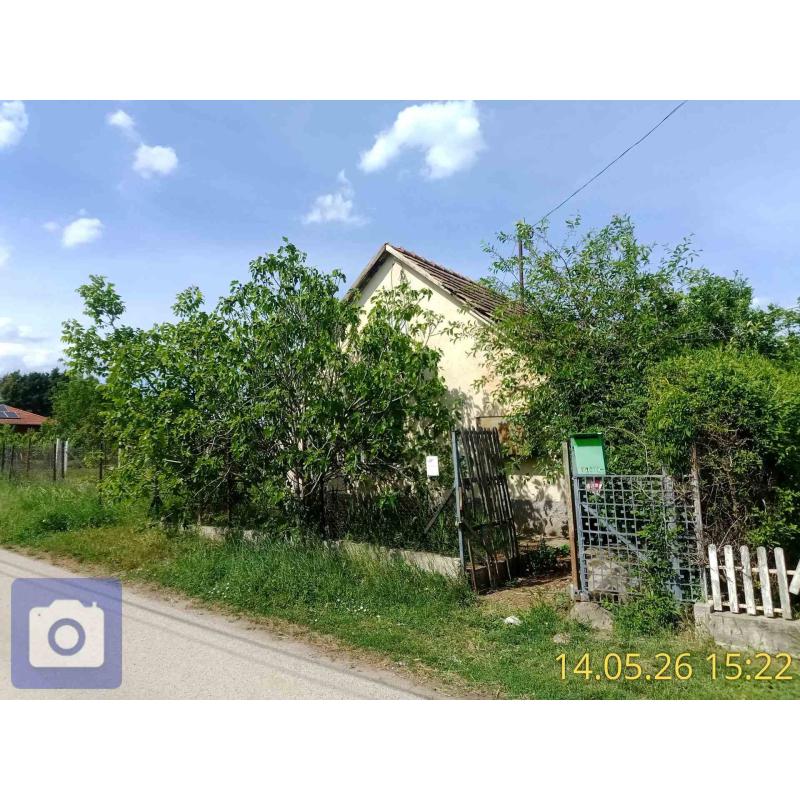 8152 Kőszárhegy, Szabadság utca 15.