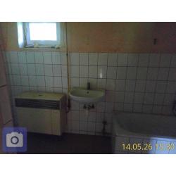 8152 Kőszárhegy, Szabadság utca 15.
