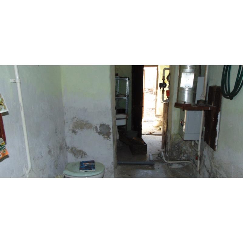 6100 Kiskunfélegyháza, Álmos utca 6.