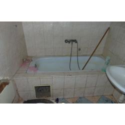 7030 Paks, Jámbor Pál utca 1.