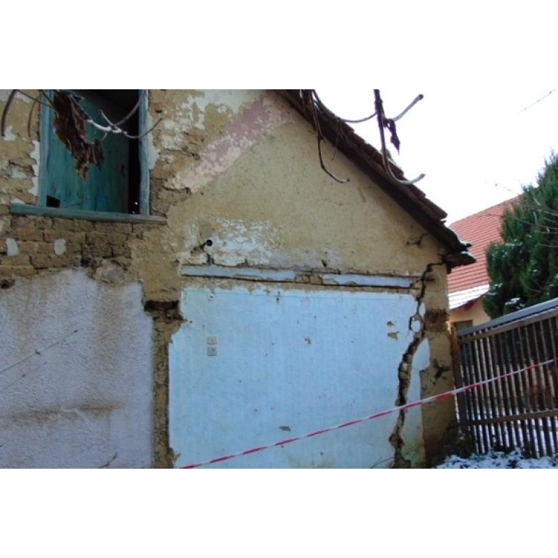 3135 Szécsényfelfalu, Temető út 1.