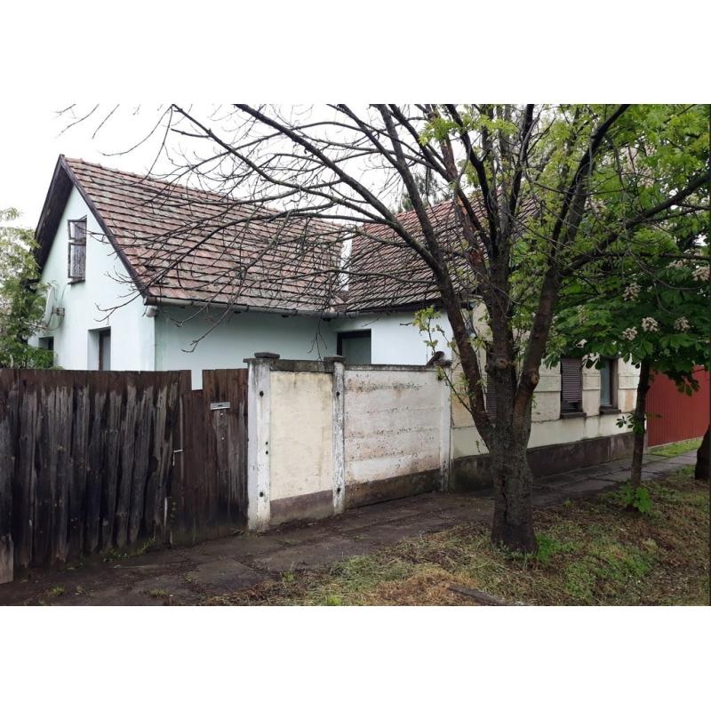 5650 Mezőberény, Báthory utca 36.