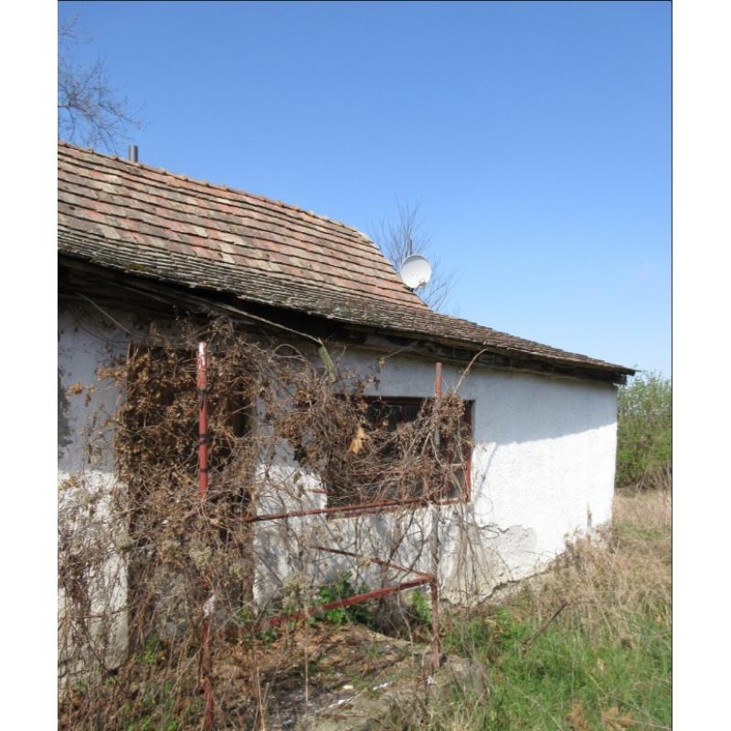 8054 Balinka, Petőfi S. utca 27.