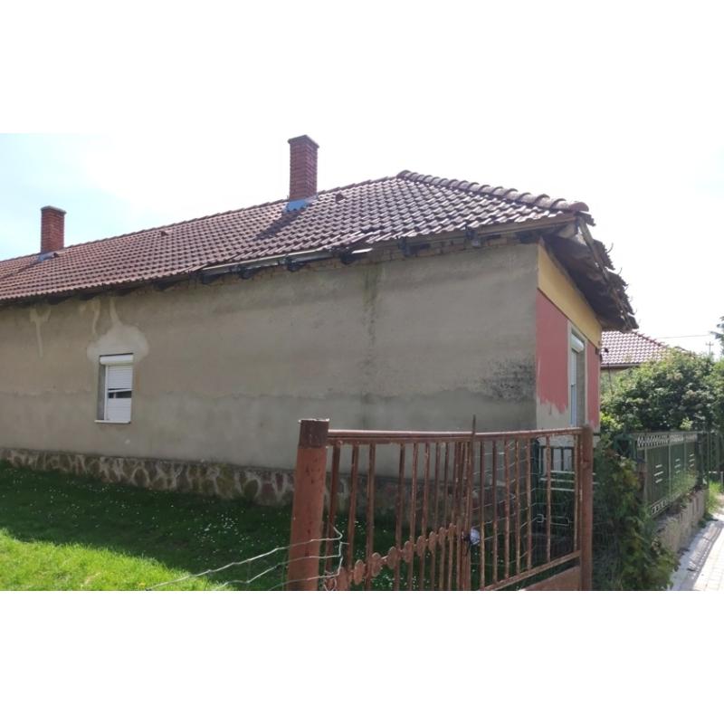 7561 Nagybajom, Kunmajor utca 29/A.