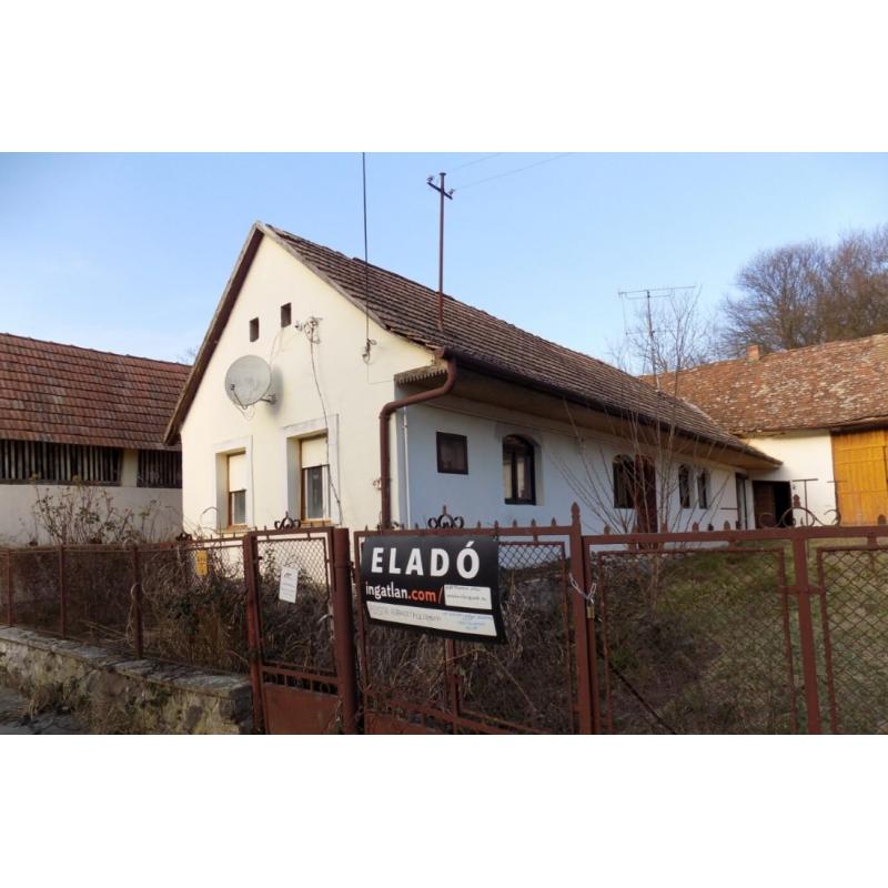 7348 Hegyhátmaróc, Hunyadi János utca 49.