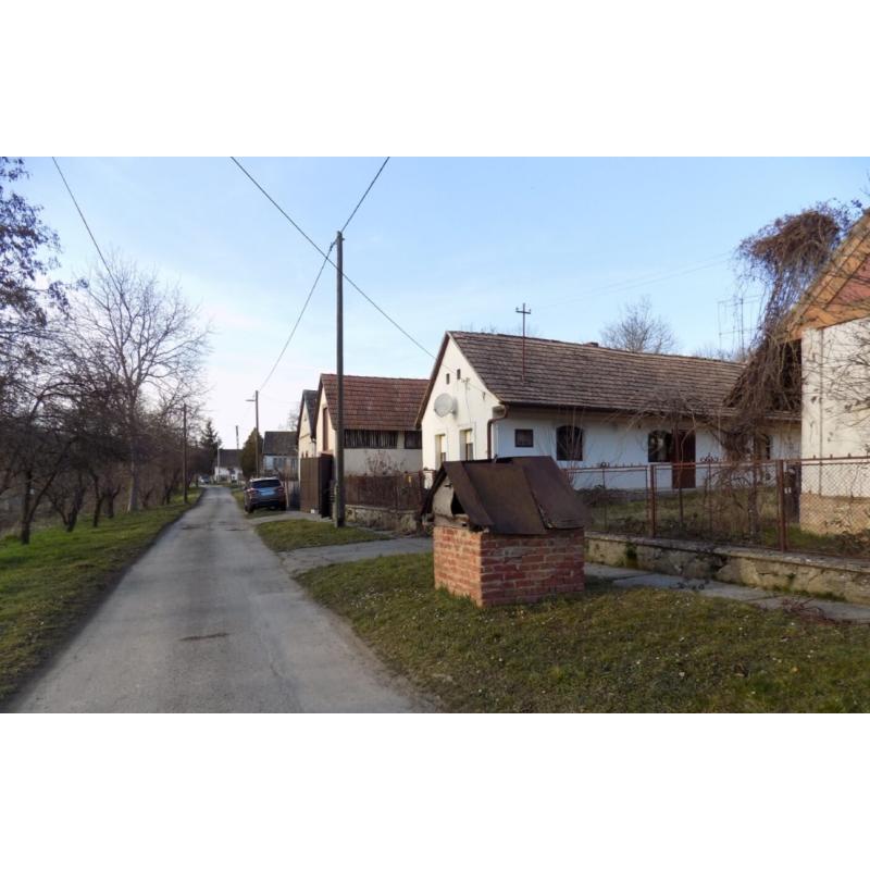 7348 Hegyhátmaróc, Hunyadi János utca 49.