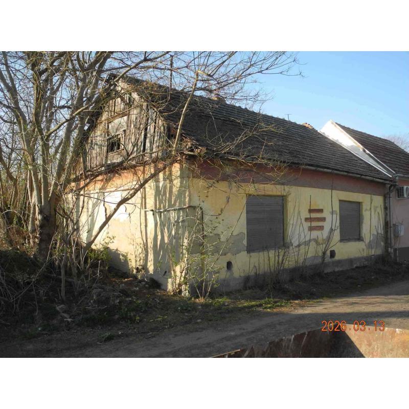 5051 Zagyvarékas, Sas utca 1