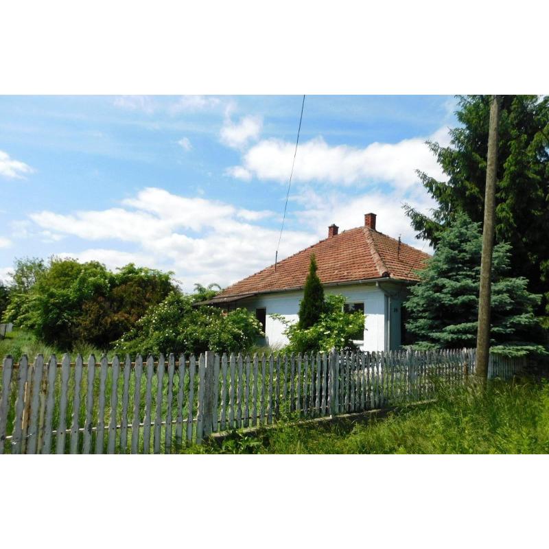 3565 Tiszalúc, Jókai M. út 39.