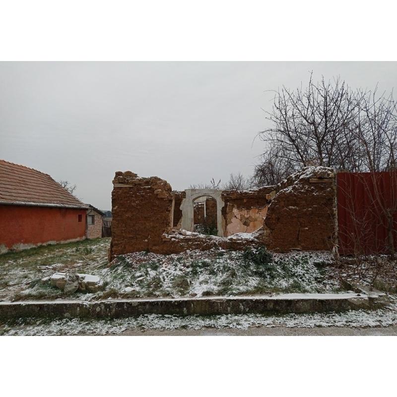 2175 Kálló, Árpád utca 10.