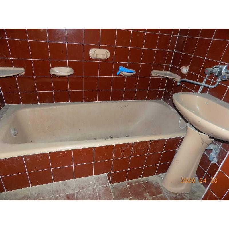 7630 Pécs, Bor utca 28.