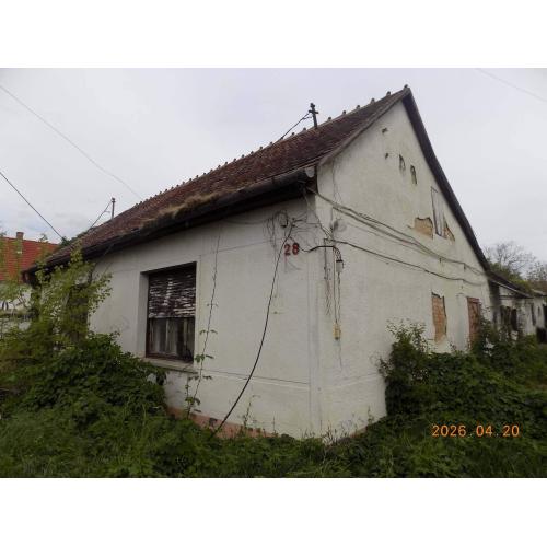 7630 Pécs, Bor utca 28.