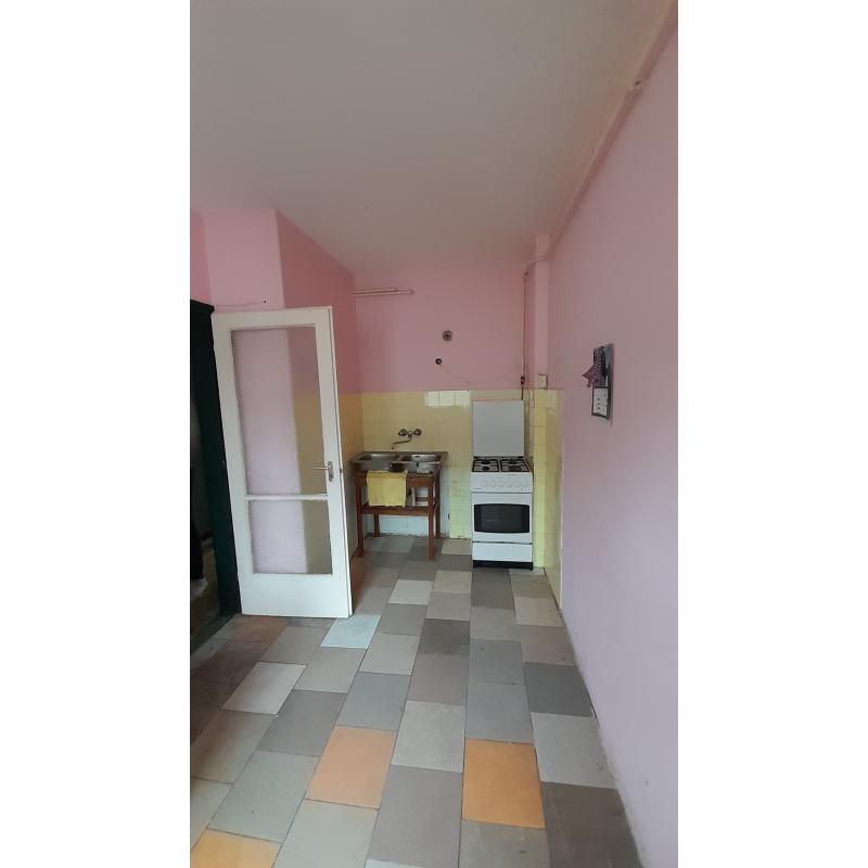 6726 Szeged, Fürj utca 106.