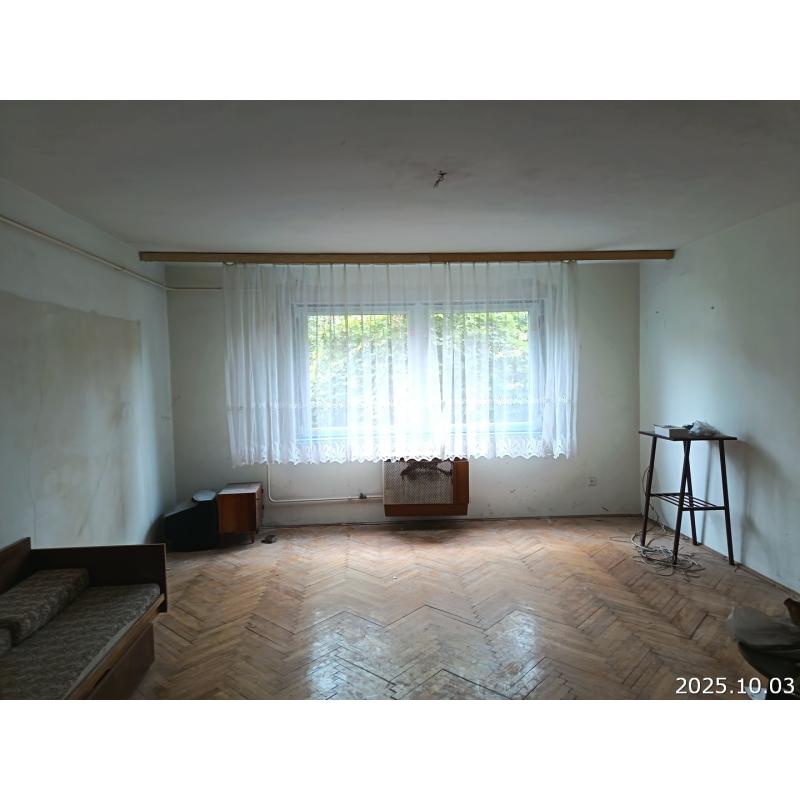 6726 Szeged, Fürj utca 106.