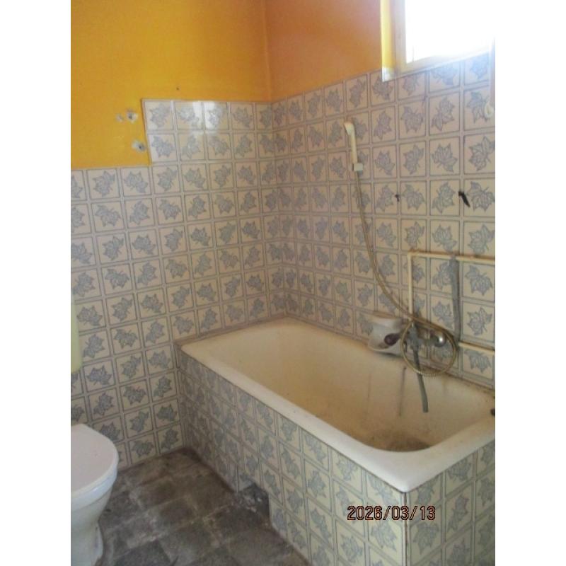3575 Berzék, Esze Tamás utca 19.