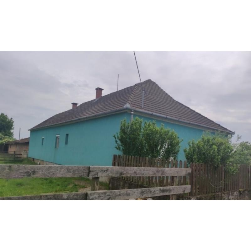 8874 Kerkaszentkirály, Béke utca 80