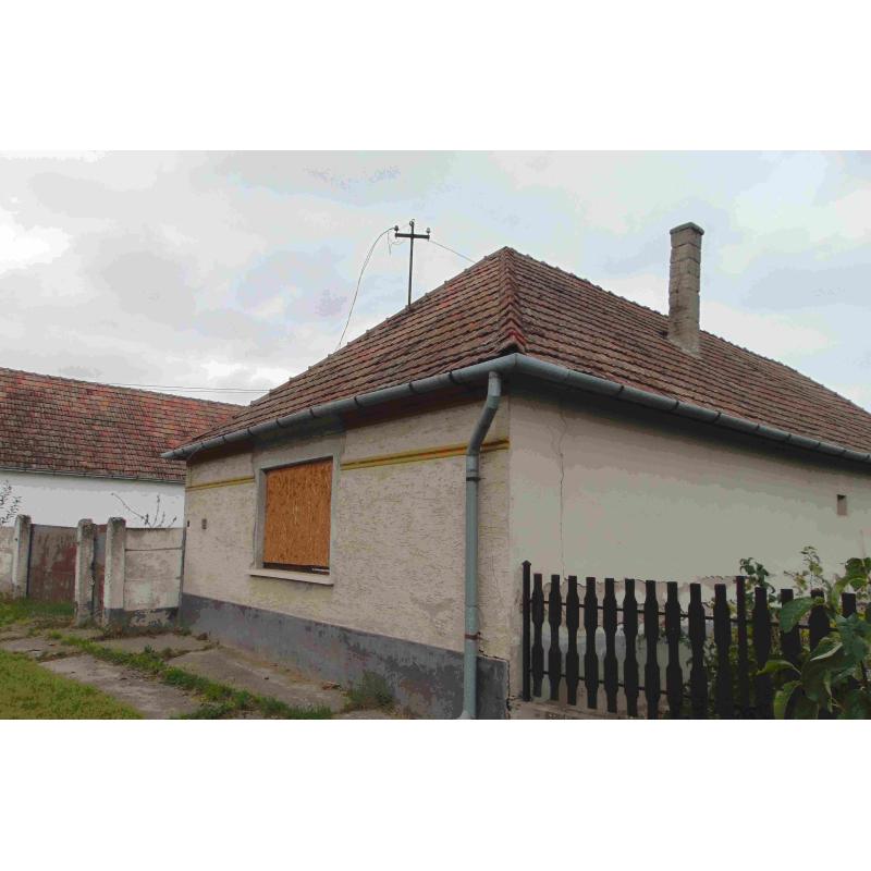 9144 Kóny, Köztársaság utca 3