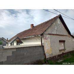 6066 Tiszaalpár, Vásárhelyi Pál utca 4