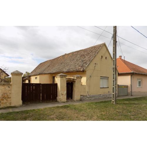 7827 Beremend, Petőfi Sándor utca 10