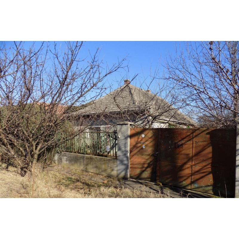 7020 Dunaföldvár, Táncsics Mihály utca 28.