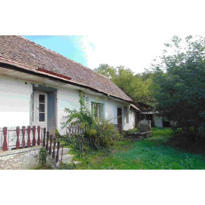 7341 Csikóstőttős, Szabadság utca 166.